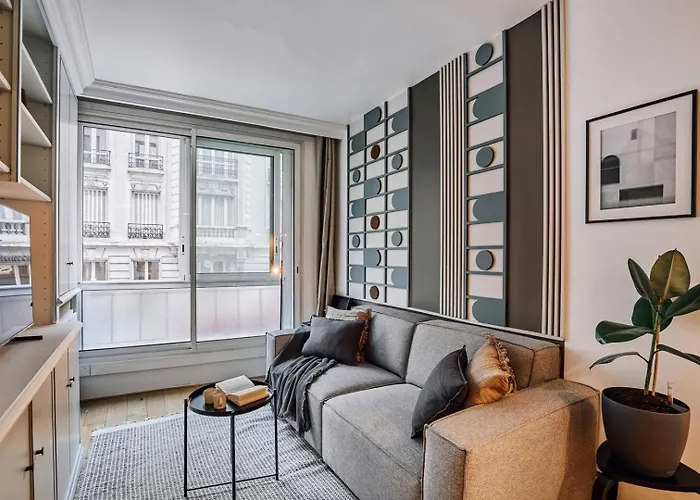 Yaren - 2 A Trocadero Παρίσι