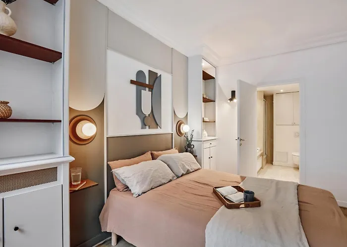 Yaren - 2 A Trocadero *